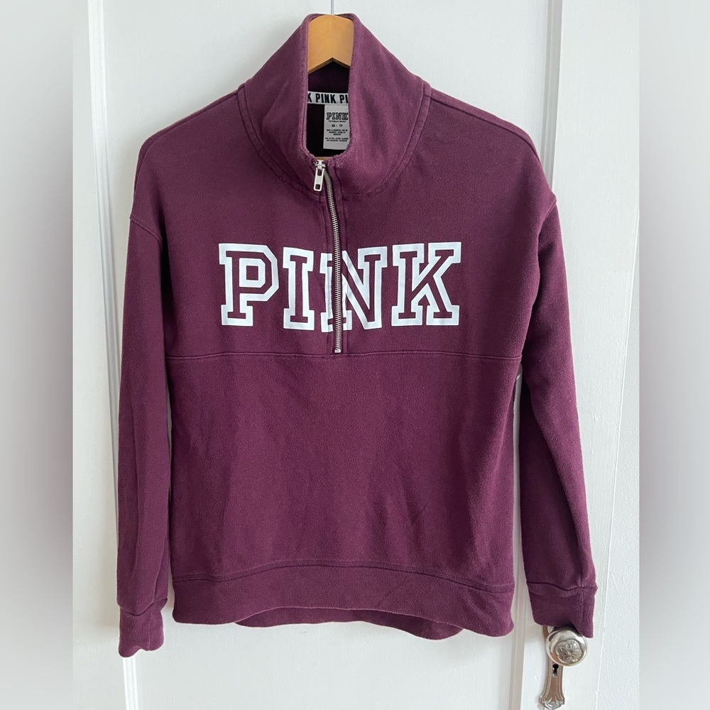Victoria’s Secret PINK 1/2 zip pullover sweatshirt. Oversized XS Fits to Medium